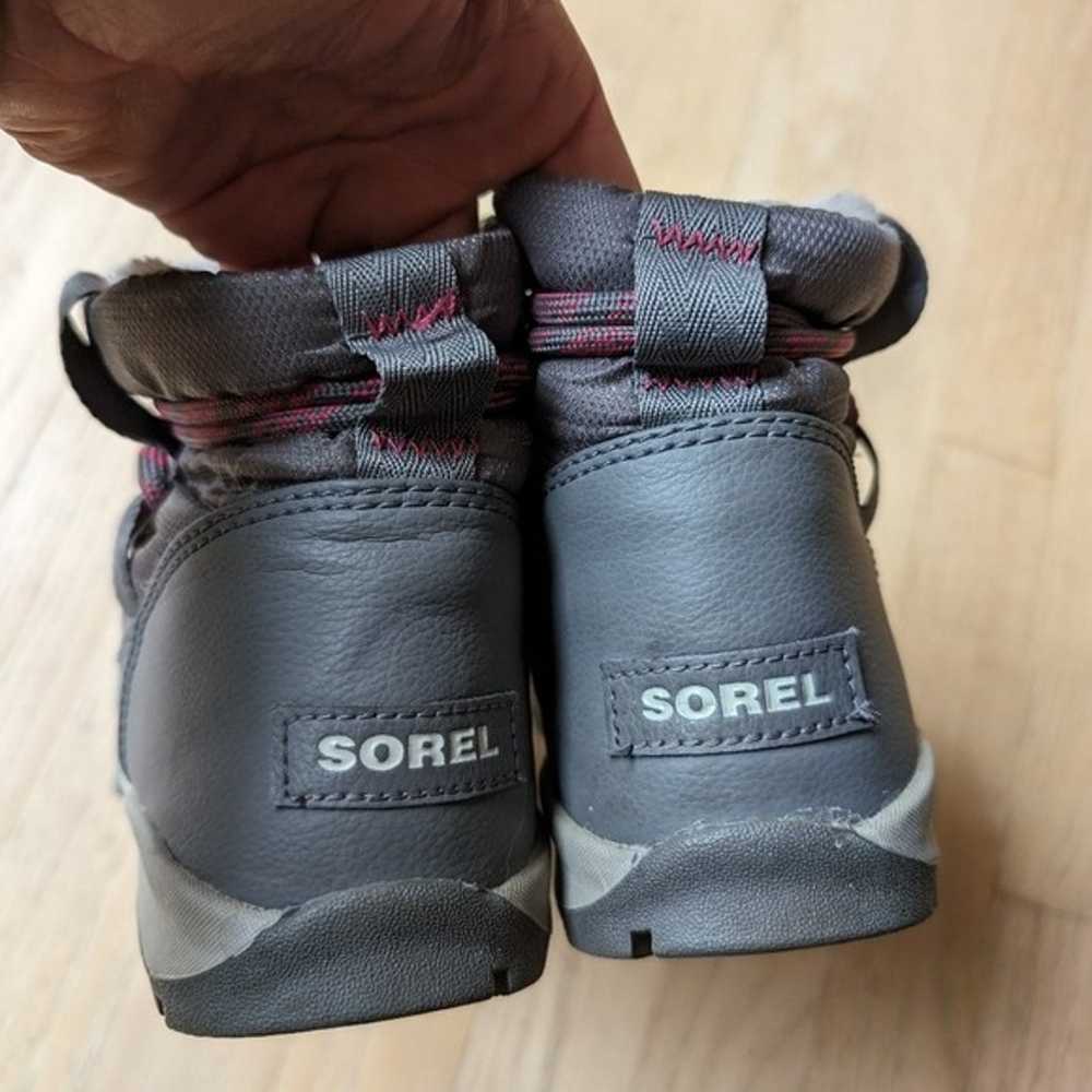 Sorel Gray Short Waterproof Boots size 8 - image 4