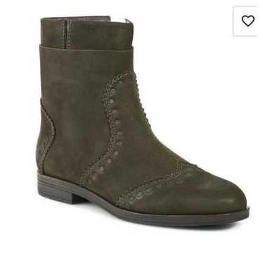 Geox Olive Green Suede Boots 36=6.5-7