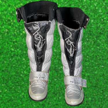 Vintage baby phat snow puffer boots