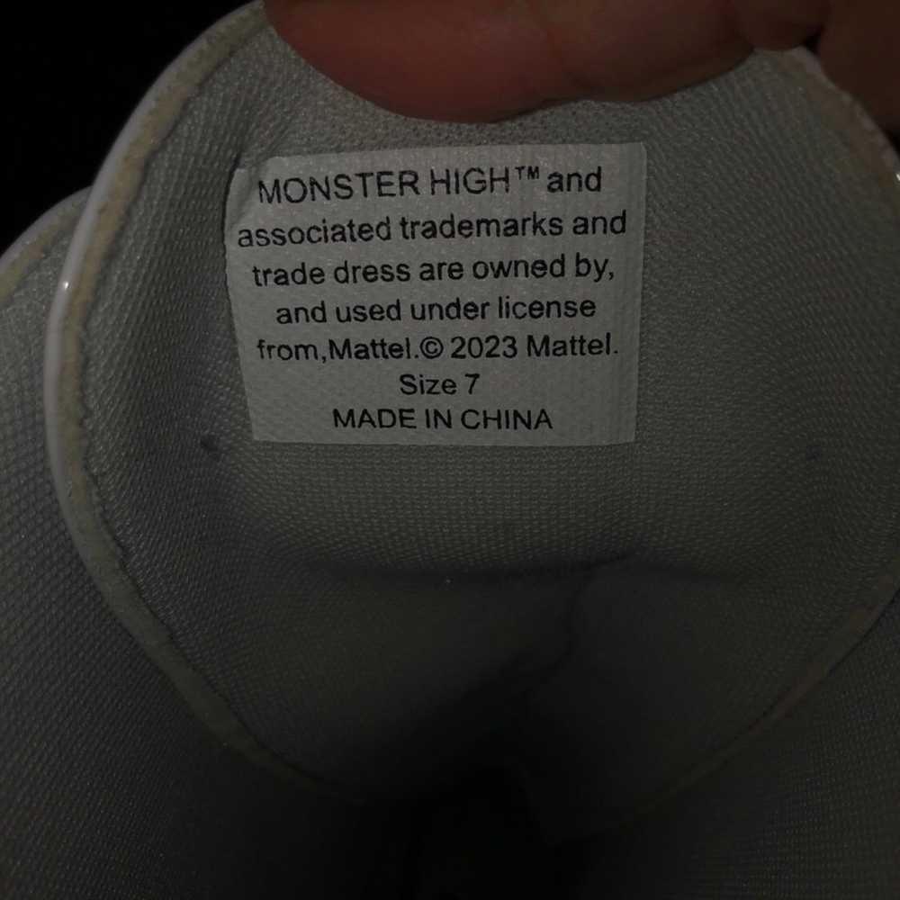 YRU Monster High Draculaura shoes - image 4