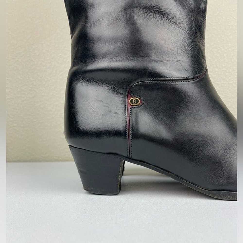 VTG BALLY Women's 8 38.5 Black Leather Heeled Kne… - image 3