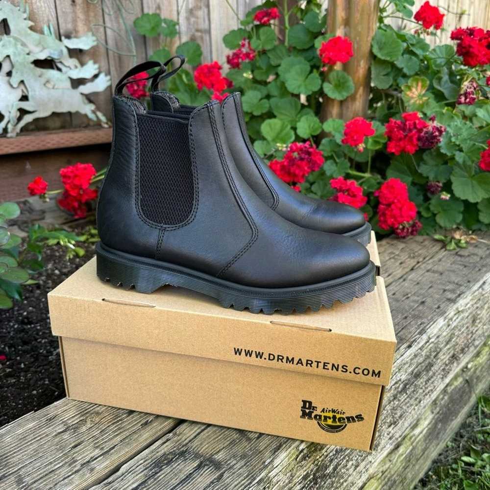 Dr Martens 2976 Chelsea Black Mono Inuck Boots Wo… - image 1