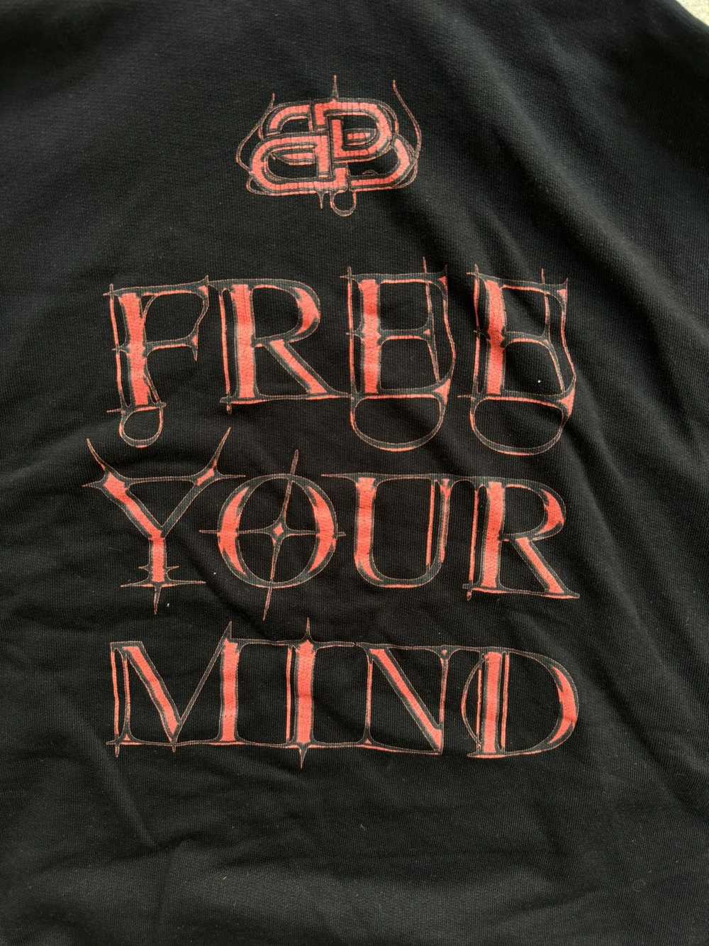 Balenciaga Balenciaga Free Your Mind Hoodie - image 5