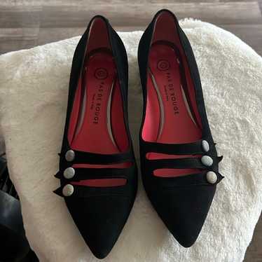 Pas De Rouge Pointed Toe Loafers