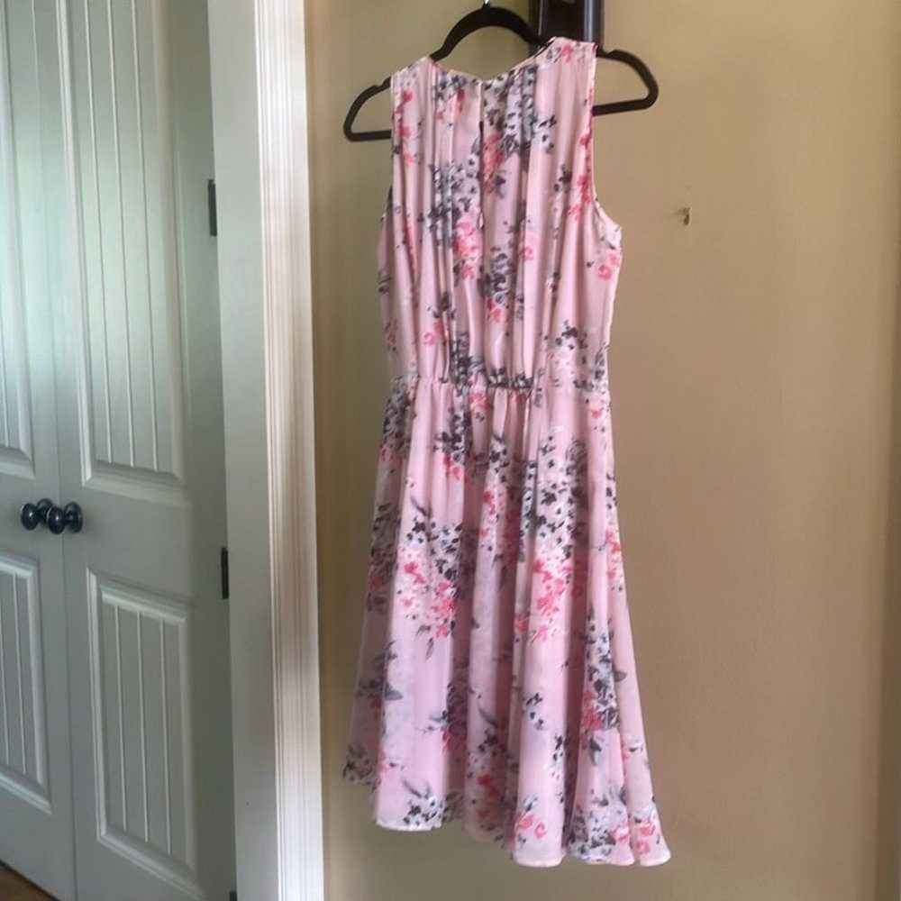 WHBM Pink Floral Sleeveless Dress Size 2 - image 2