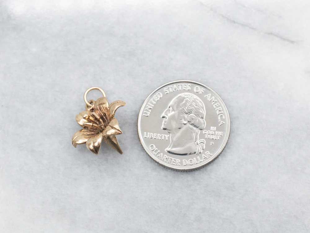 Vintage Golden Lily Flower Pendant - image 3
