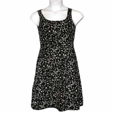 Ann Taylor 100% Silk Black and Cream Floral Fit &… - image 1