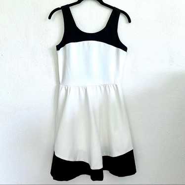 Aqua Black and White Fit and Flare Dress Size Medi