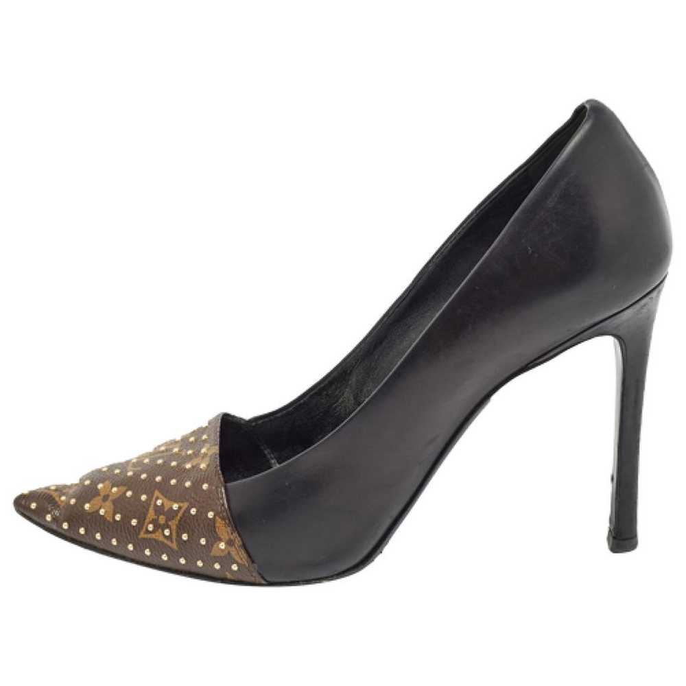 Louis Vuitton Leather heels - image 1