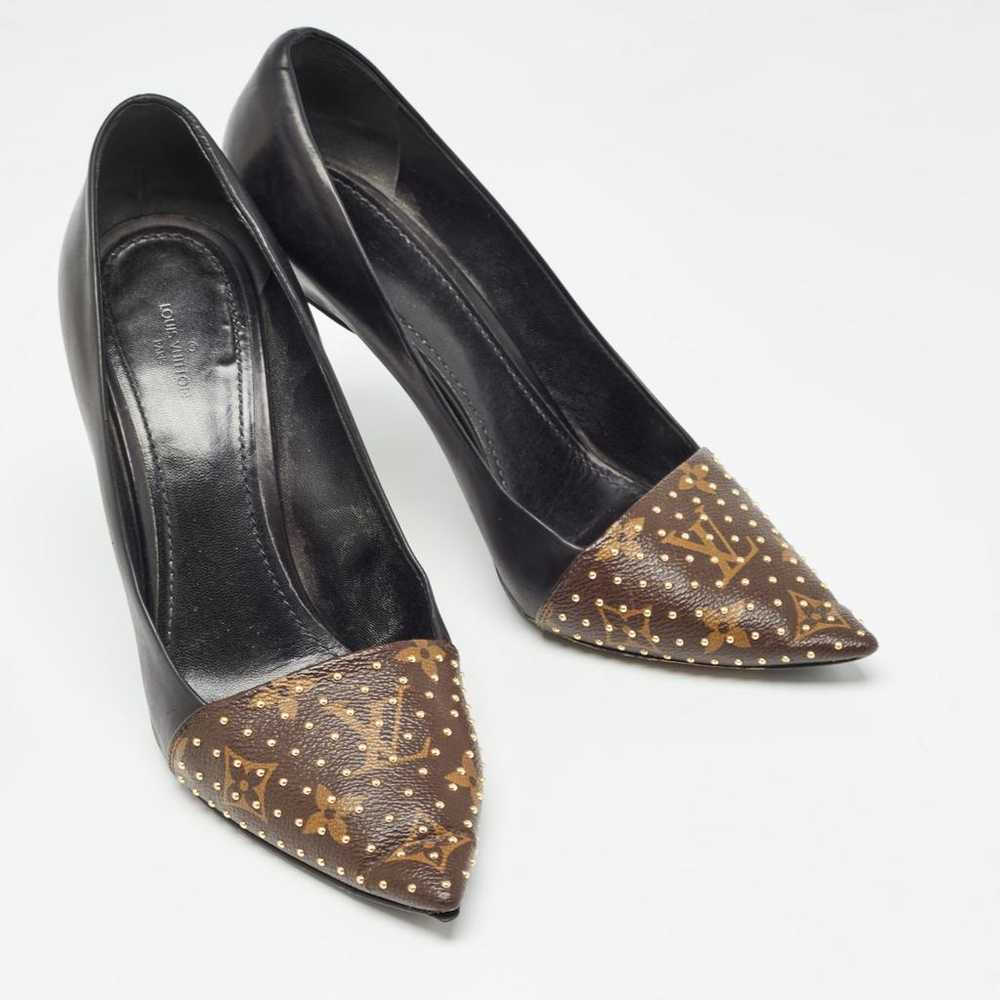 Louis Vuitton Leather heels - image 3