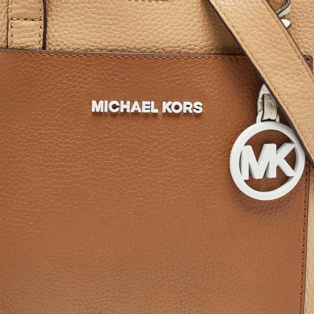 Michael Kors Leather tote - image 4