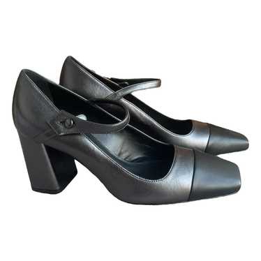 Le Monde Beryl Leather heels - image 1