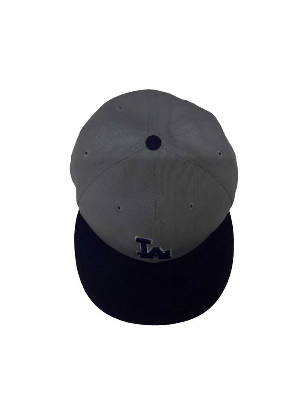 MLB - Vintage LA Dodgers Snapback MLB New Era Cap… - image 4