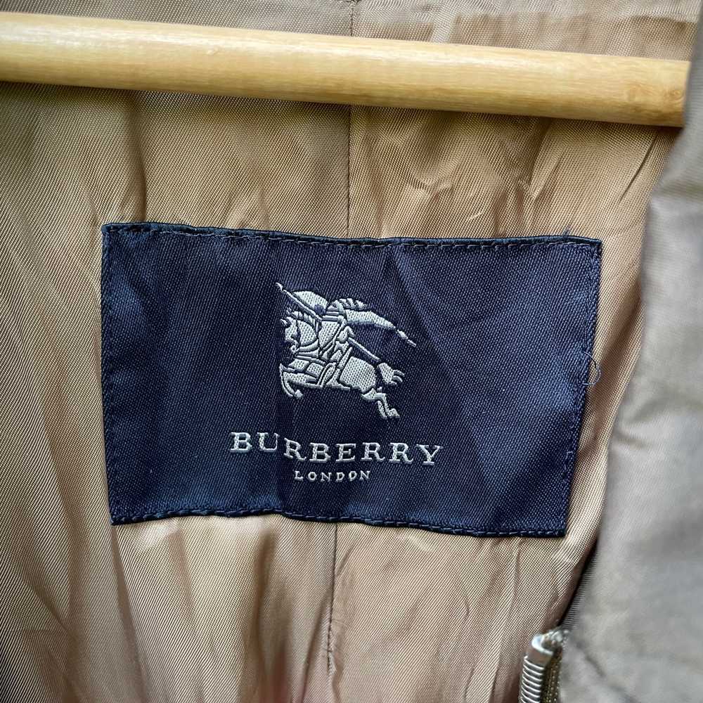 Vintage BURBERRY LONDON Nova Check Zipper Jacket - image 8