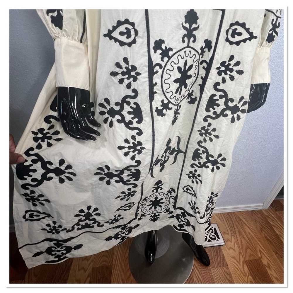 H&M Embroidered Cotton Wide Cut Kaftan Dress Ligh… - image 5