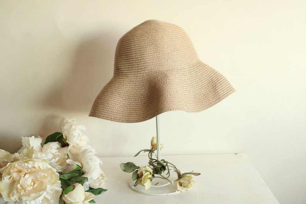 Betmar Womens Sun Hat, Straw-Like, Beige Woven - image 1