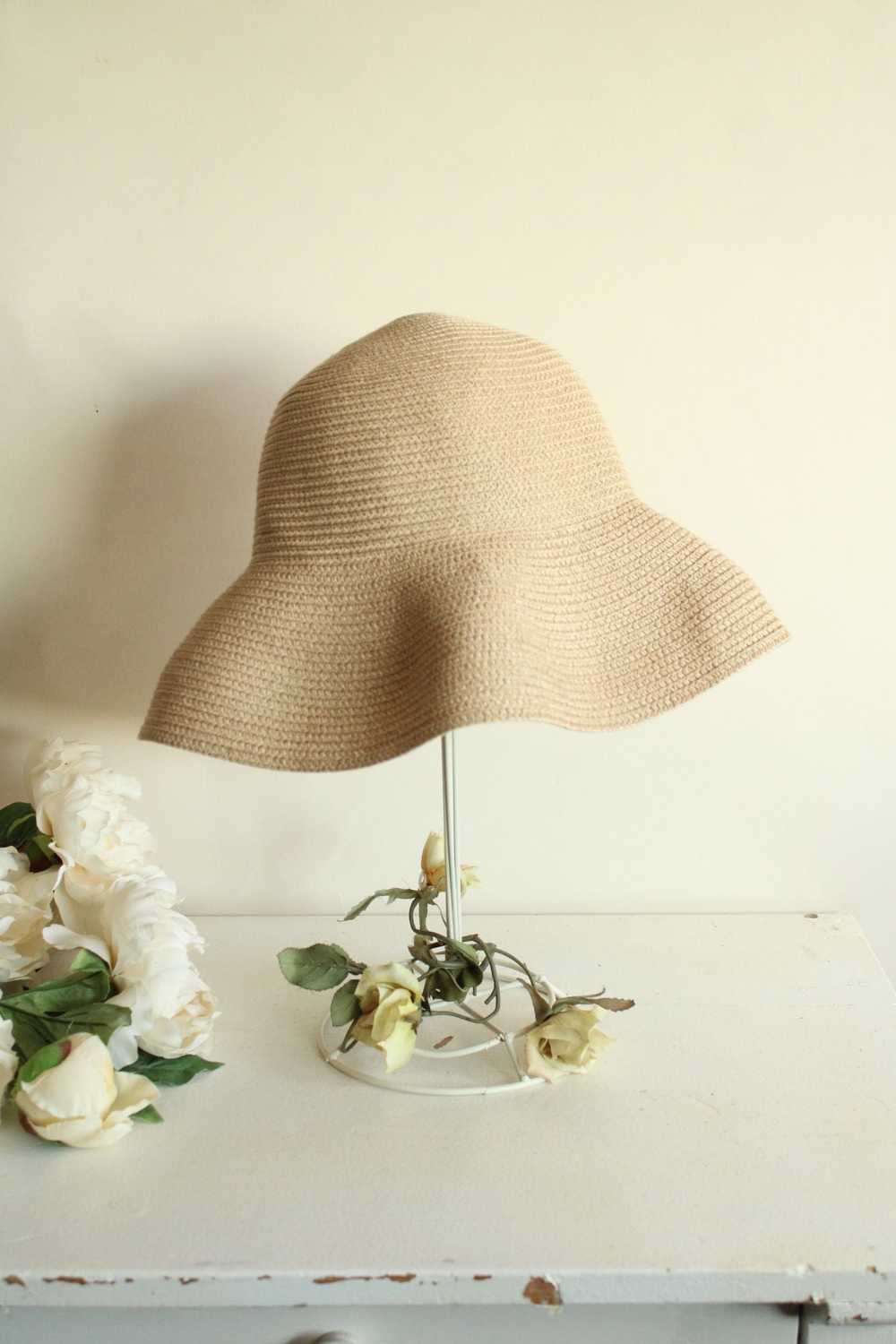 Betmar Womens Sun Hat, Straw-Like, Beige Woven - image 2
