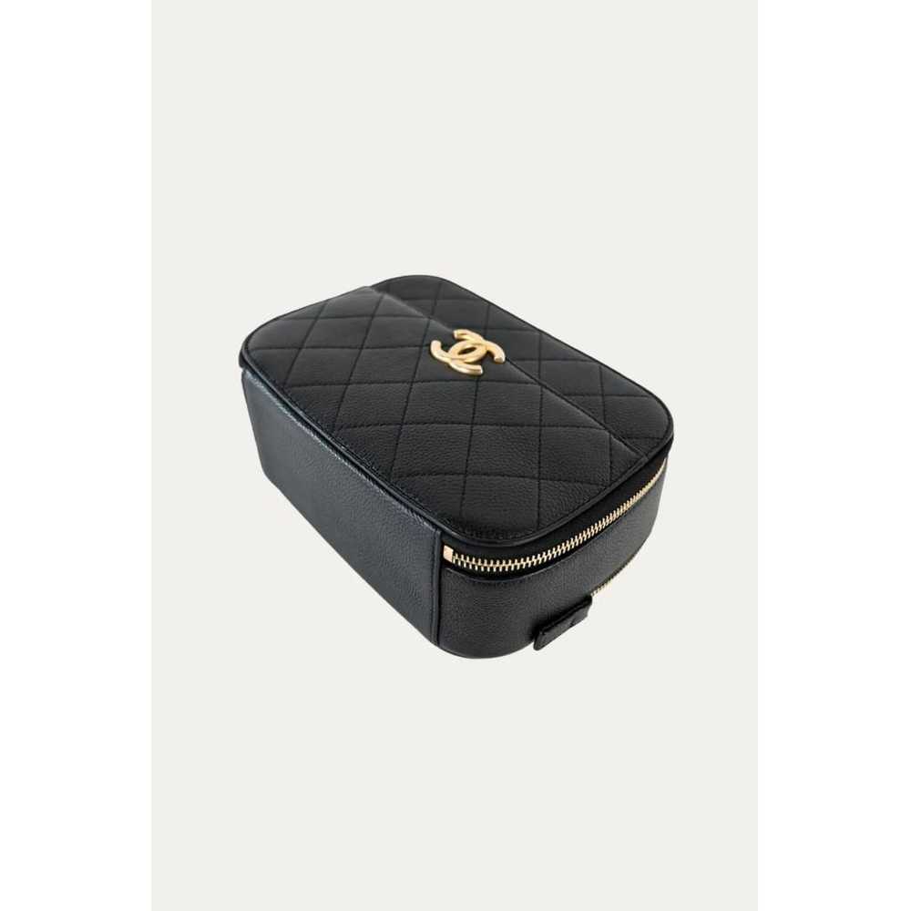 Chanel Business Affinity leather crossbody bag - image 5