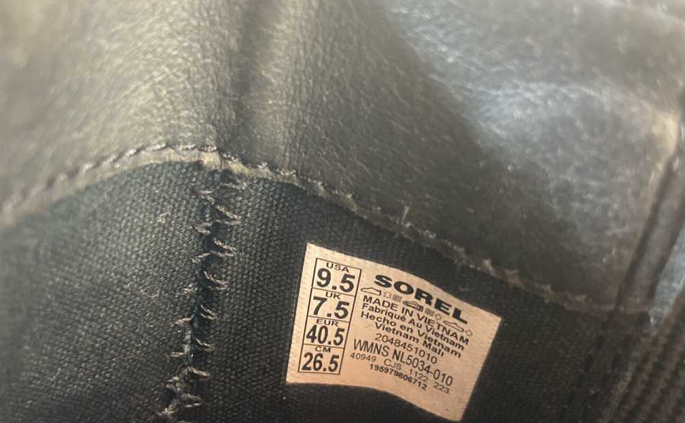 Sorel Leather Platform Joan Chelsea Boots Black 9… - image 6