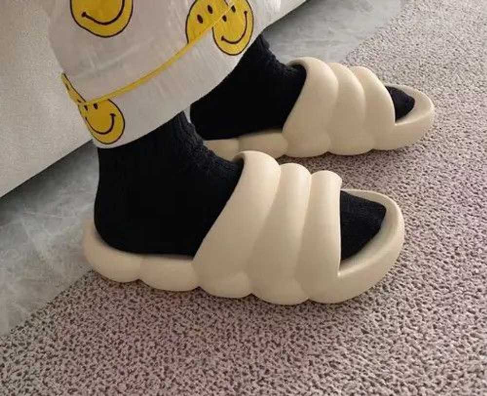 Japanese Brand × Streetwear Puffer Sandal Slides - image 2
