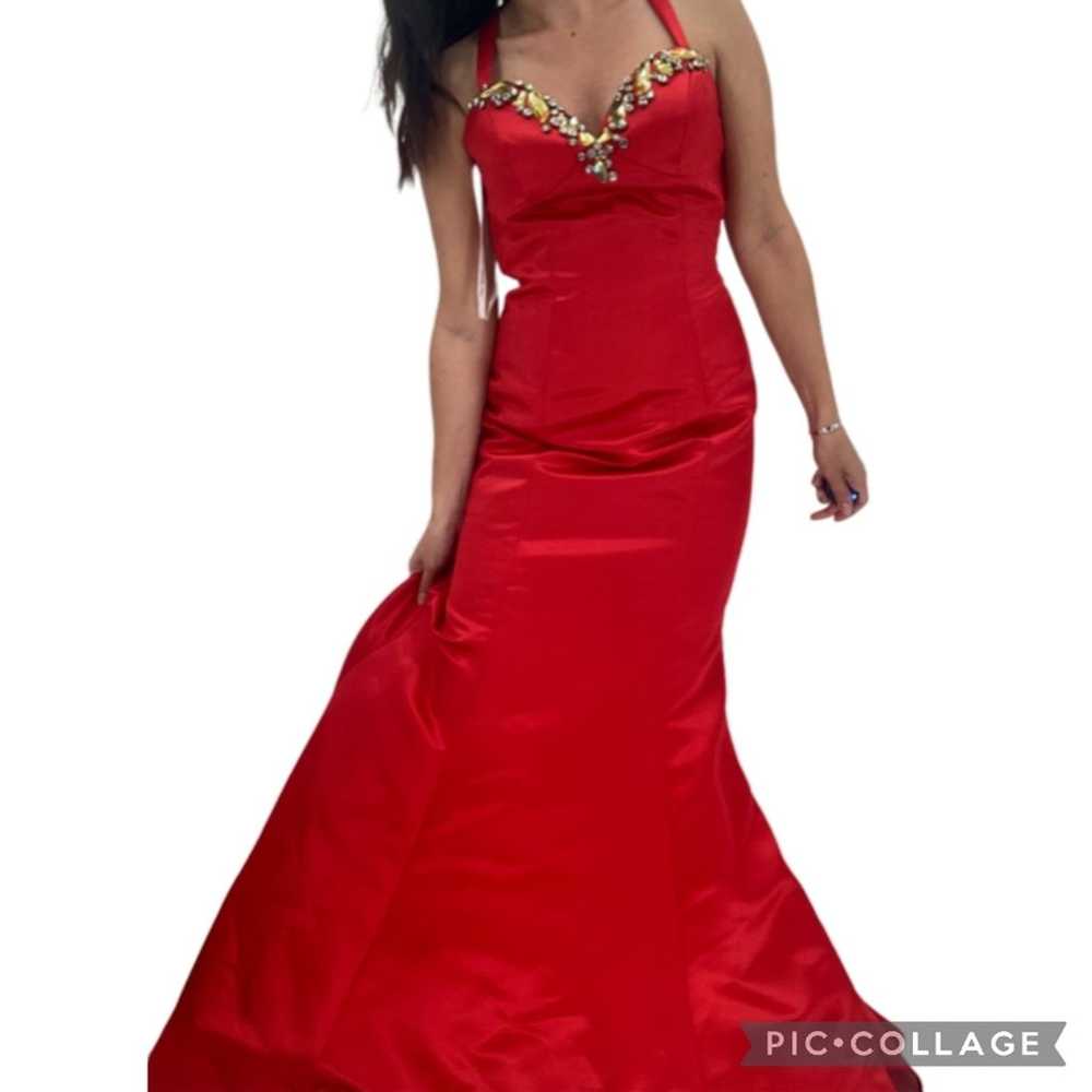 Sherri Hill Red with Gold Bejeweled Neckline & Ba… - image 3
