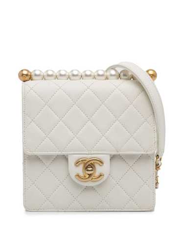 CHANEL Pre-Owned 2019 Small Chic Pearls Flap cross