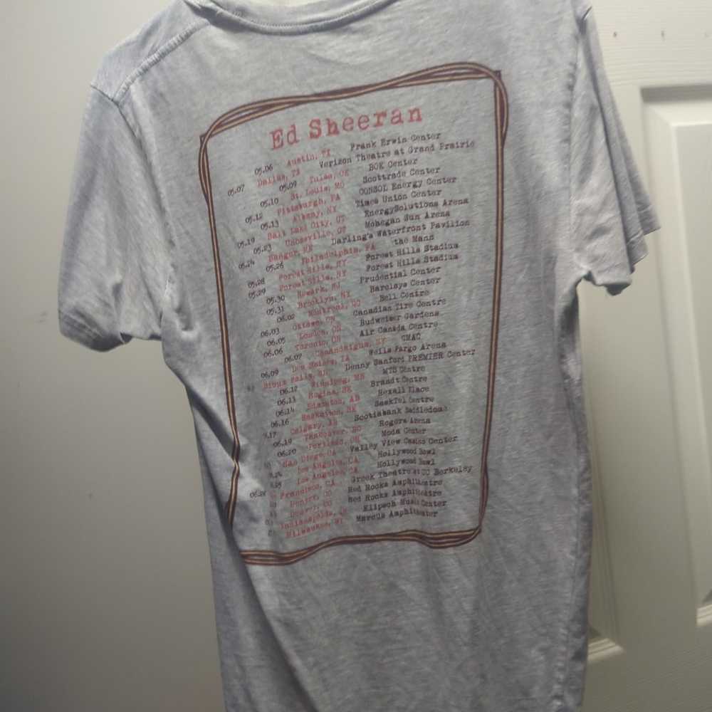 Ed Sheeran tour t shirt medium - image 2