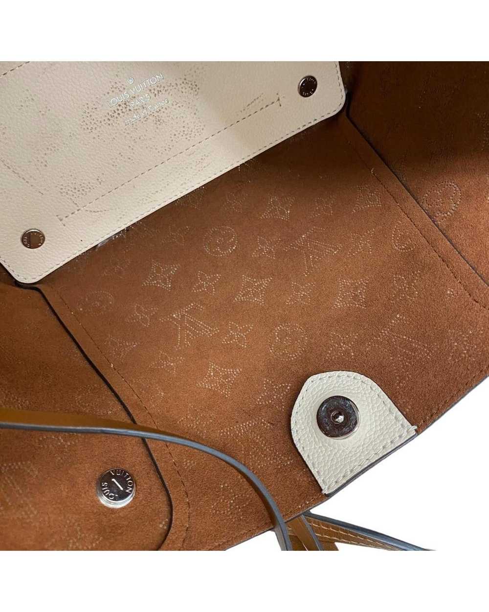 Louis Vuitton Elegant Beige Leather 2-Way Bag wit… - image 10