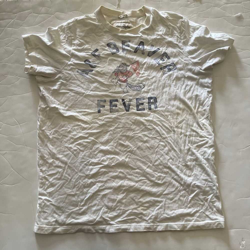 Abercrombie and Fitch White Vintage Beaver Fever … - image 2