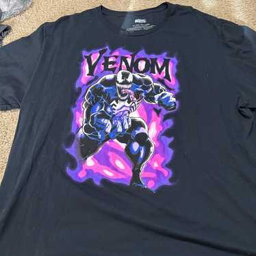 Marvel Venom graphic t shirt - image 1