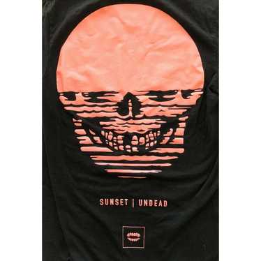 Chomp Sunset Undead Skull T-Shirt, Black, Size Sm… - image 1