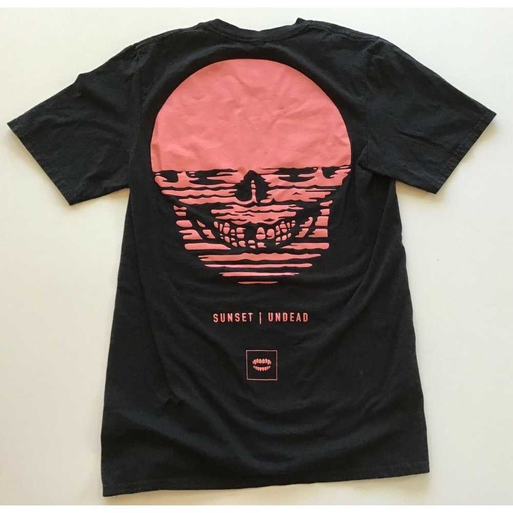 Chomp Sunset Undead Skull T-Shirt, Black, Size Sm… - image 4
