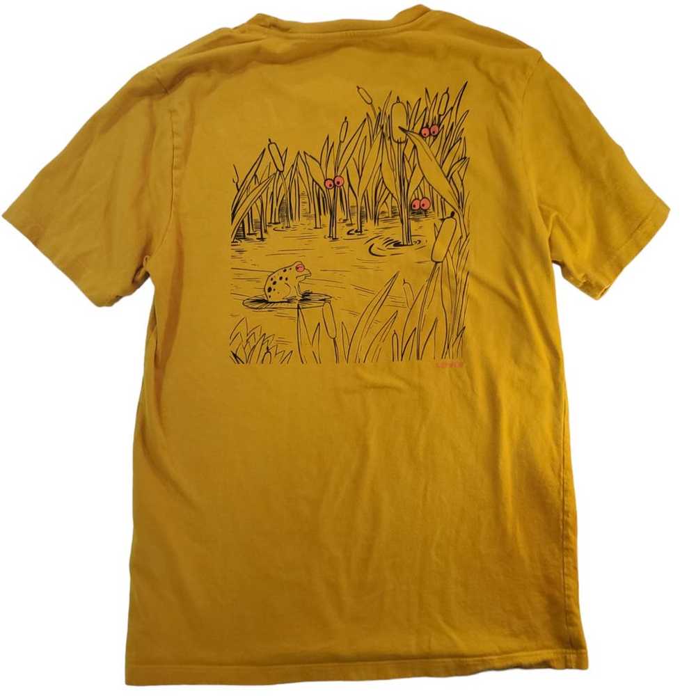 Levi's | Mustard Yellow Frog Shirt | Size Small - image 4