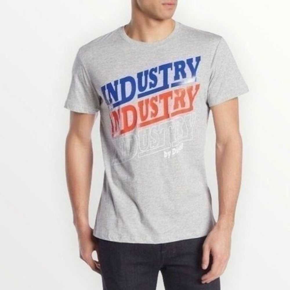 INDUSTRY by Diesel Grey GRAPHIC T-shirt size Large - image 1