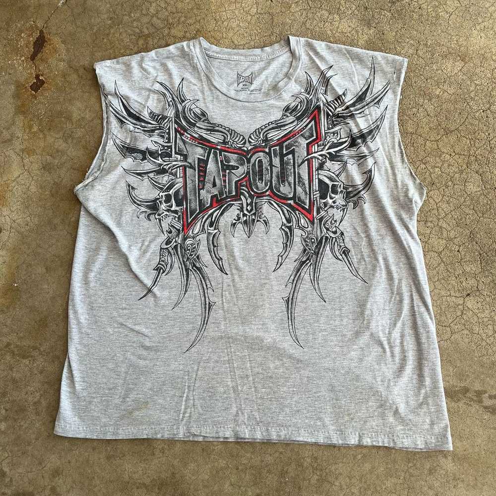 Vintage Tapout Heather Grey Sleeveless Cut Off Sh… - image 1