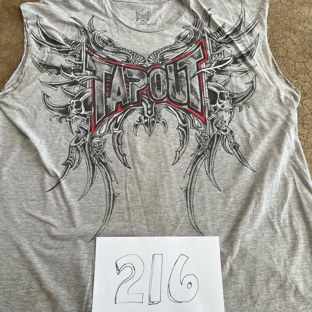 Vintage Tapout Heather Grey Sleeveless Cut Off Sh… - image 7