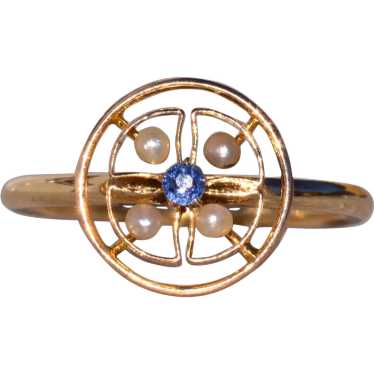 Antique Art Nouveau Ring with Sapphire and Seed Pe