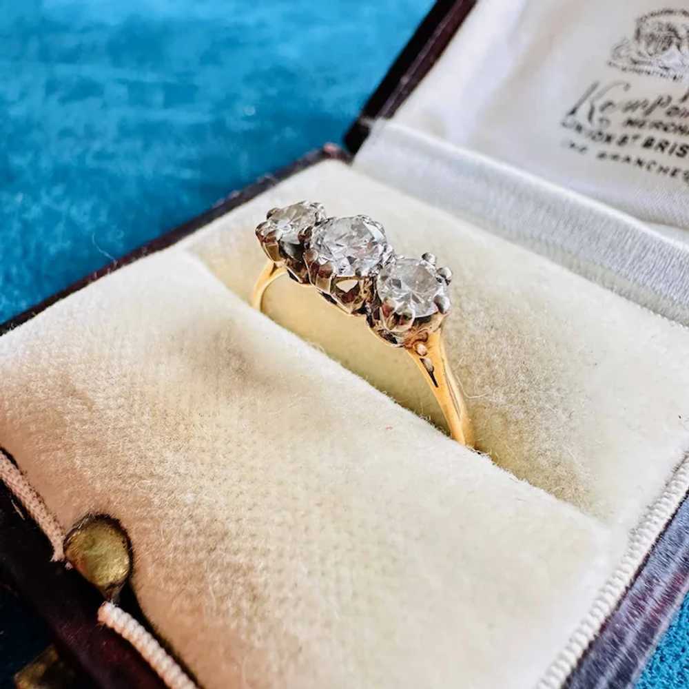 Art Deco 18ct Gold Diamond trilogy engagement ring - image 7