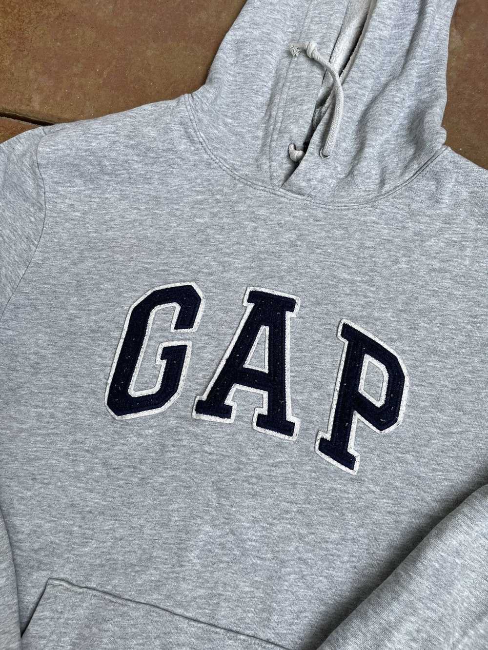 Gap × Streetwear × Vintage Gap Vintage retro hood… - image 2