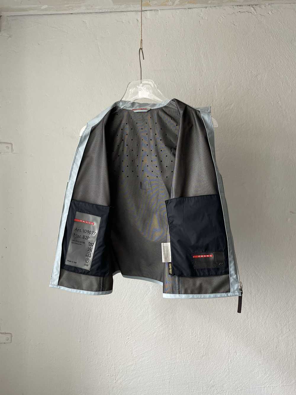 Goretex × Prada Prada WMNS Gore-Tex Pocket Side S… - image 6