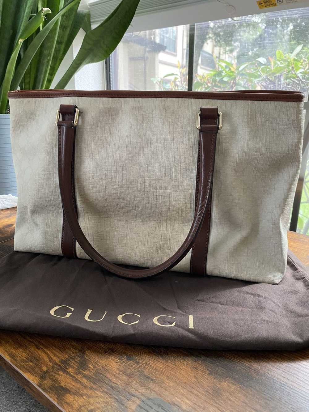 Gucci Gucci GG Monogram Coconut swing tote - image 2