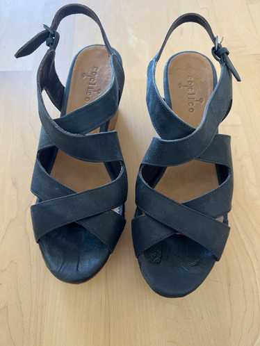 Coclico Navy sandal wedge
