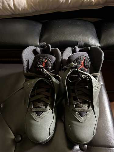 Jordan Brand × Nike Air Jordan 8 Retro ‘Take Fligh
