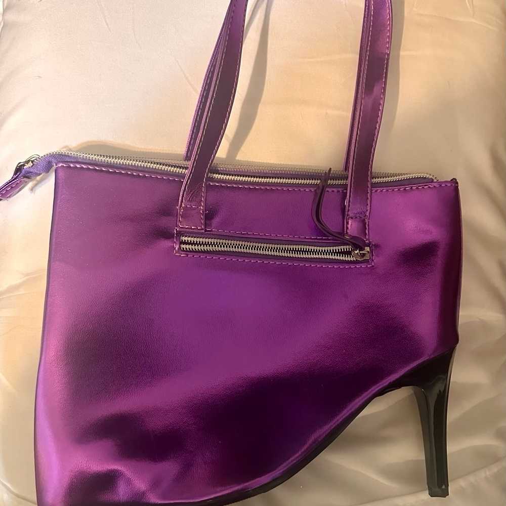 Vintage purple heel shaped purse - image 2