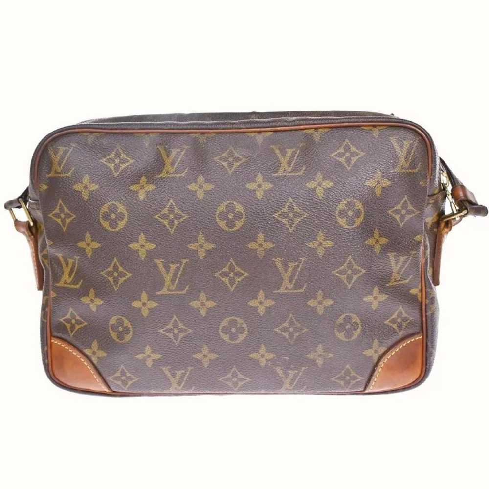 Louis Vuitton Nile leather crossbody bag - image 2