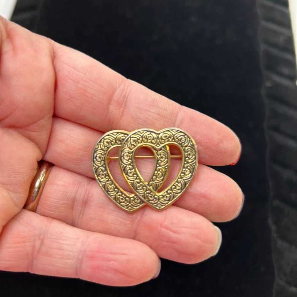 Gerrys Gold Tone Heart Brooch - Vintage Elegance … - image 2