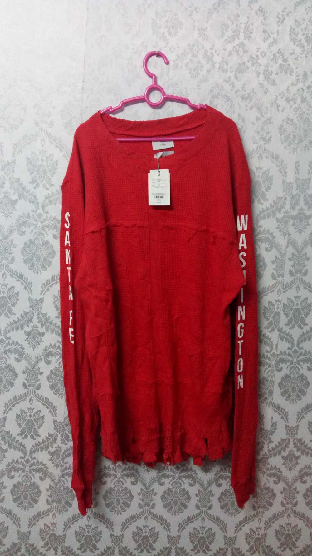 Japanese Brand - RARE!!!! Authentic red studio se… - image 1