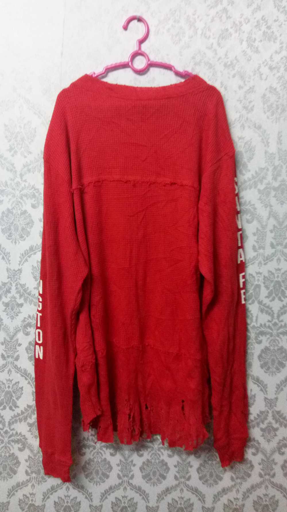 Japanese Brand - RARE!!!! Authentic red studio se… - image 3