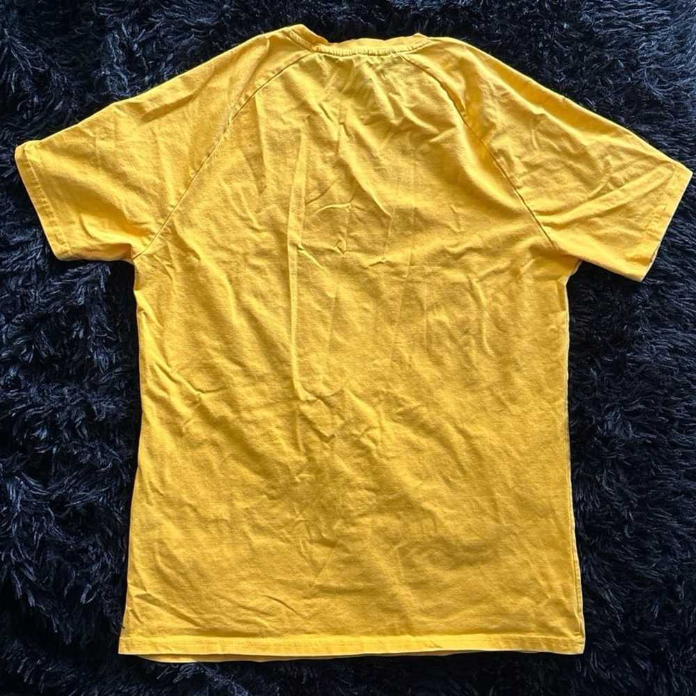 Gymshark Men’s Short Sleeve Shirt Gold Sharkhead … - image 3