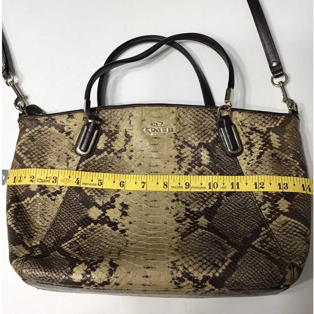 Coach Rare Embossed Leather Handbag Removable Sho… - image 9